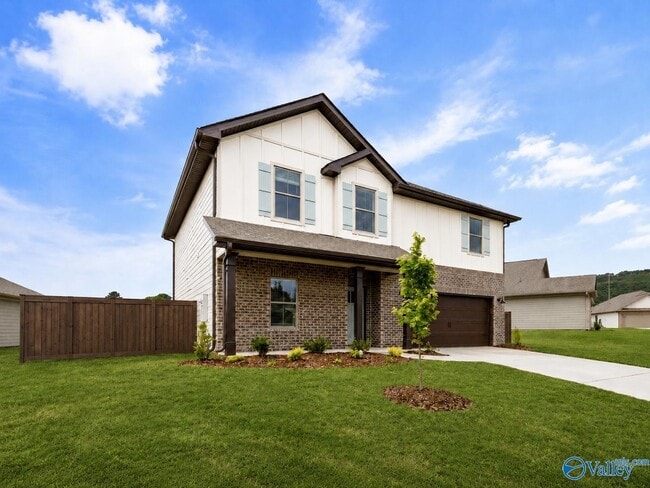 Building Photo - 4608 Hampton Glen Circle SE