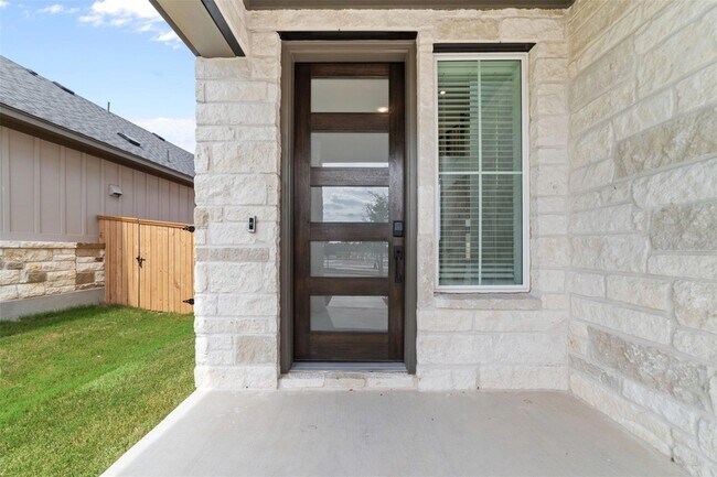 Foto del edificio - 1129 Roger Hanks Pkwy
