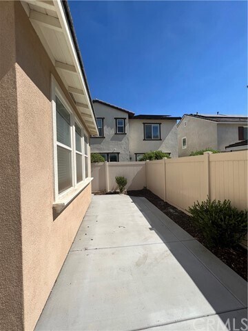 Building Photo - 7851 Wild Rye St