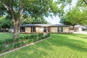 Building Photo - 7500 N Richland Blvd