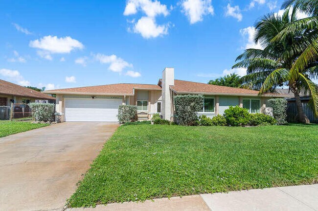 Foto del edificio - 1341 Woodcrest Rd W