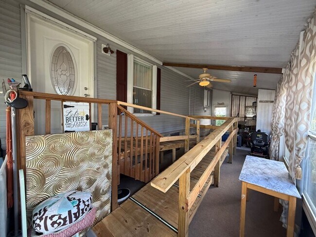 Building Photo - Wonderful 55+ community