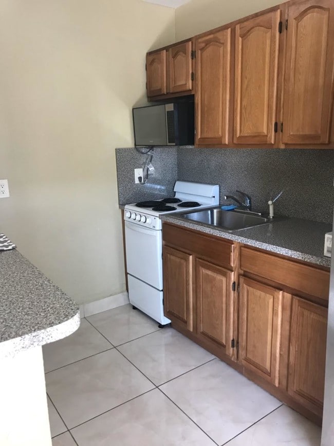 Foto del edificio - 3071 SW 27th Ave