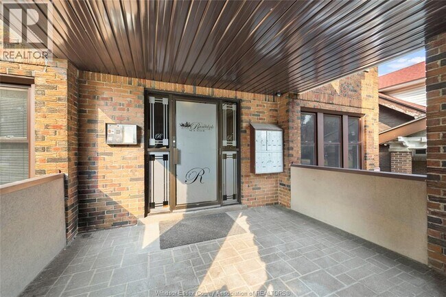 Building Photo - 269 Randolph Pl