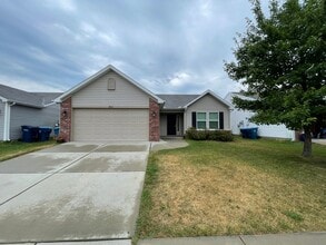 Building Photo - 3 Bedroom Home In Lindberg Village