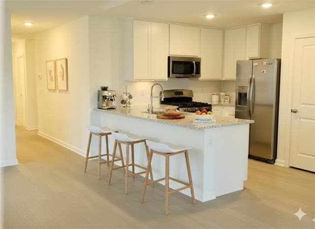 Building Photo - 2048 Stable Ln