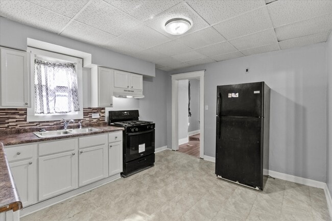 Foto del edificio - 316 N Hickory St