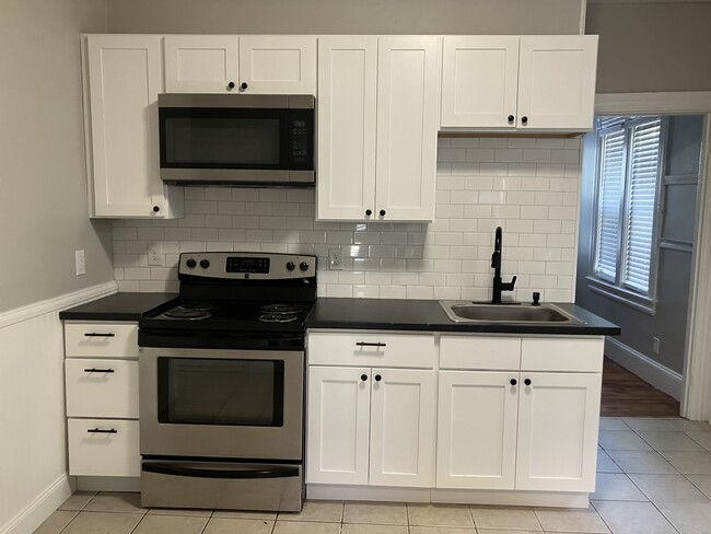 Building Photo - 22-24 Pocasset Ave