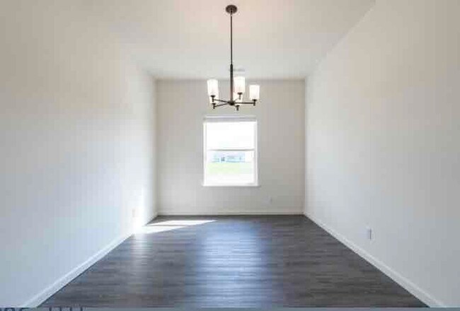 Building Photo - 1112 Colcester Ln
