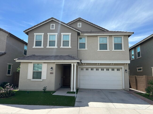 Building Photo - 2551 E Pelican Dr