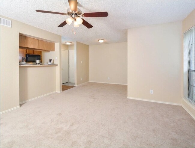 Foto del edificio - 9971 Quail Blvd