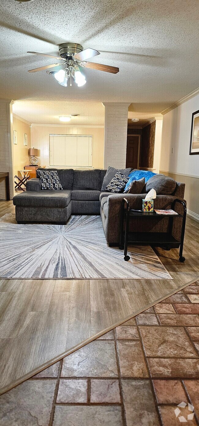 Apartments for rent in Lubbock TX with Utilities Included 399 Rentals