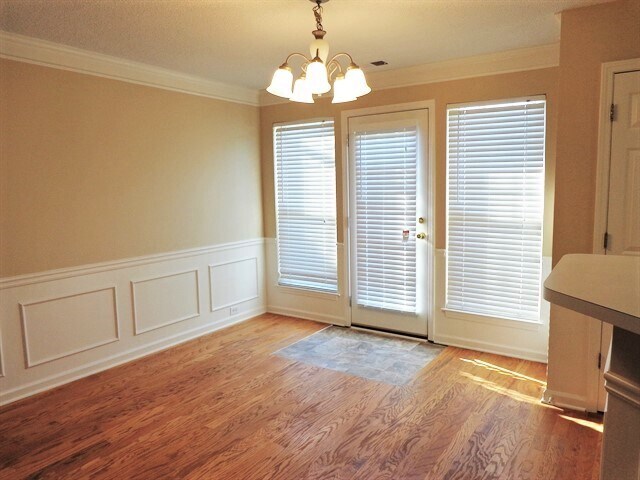 Foto del edificio - 4476 High Gate Ct NW