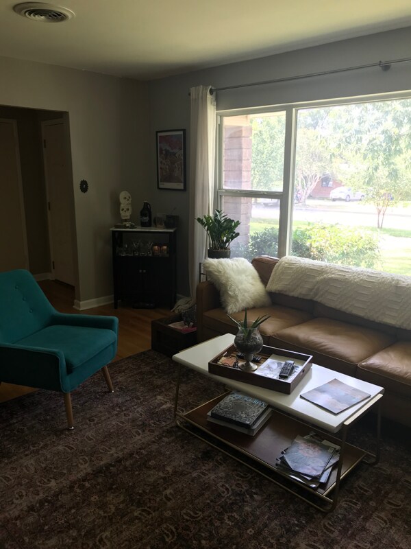 Foto del edificio - 227 Meadowood Ln