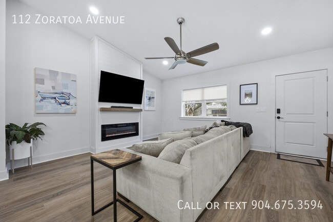 Building Photo - 112 Zoratoa Ave