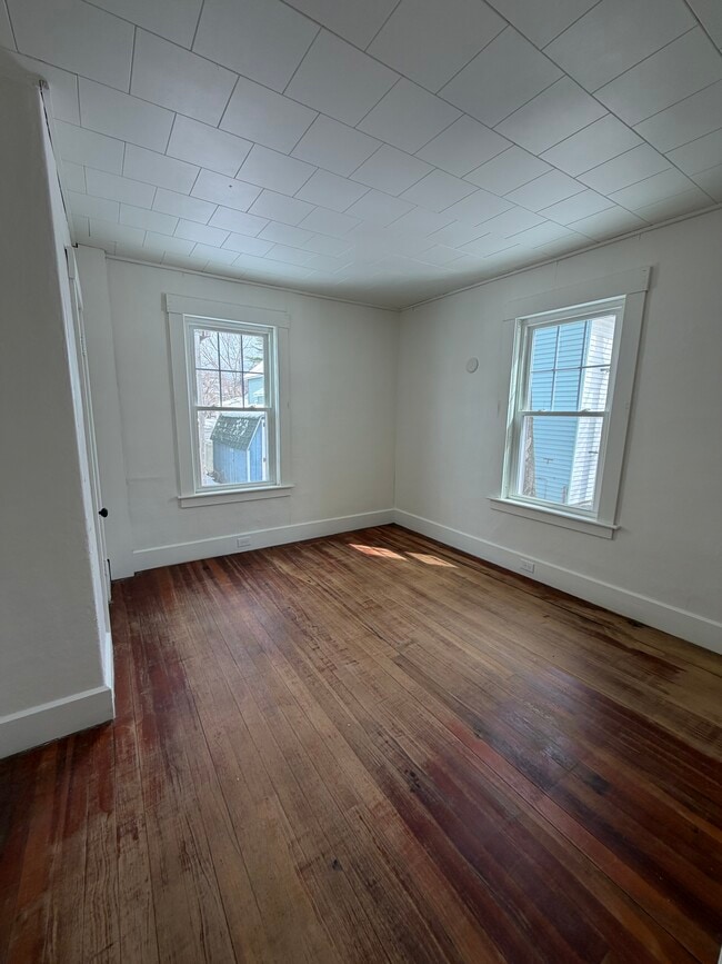 Foto del edificio - 78-80 Central Street LLC