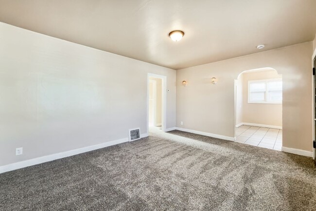 Foto del edificio - Binford