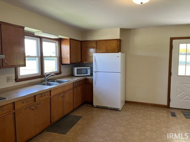 Foto del edificio - 4670 Breeze Rd