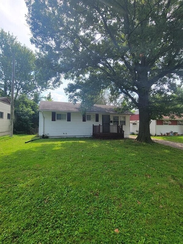 10542 Spring Garden Dr, Glasgow Village, MO 63137 House Rental in