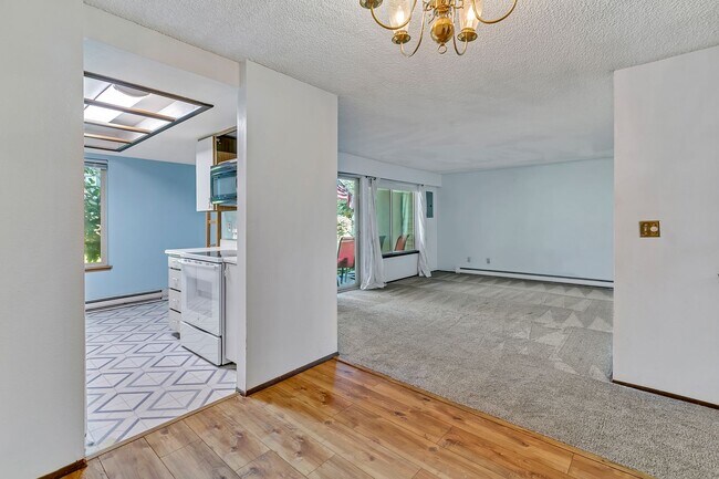 Foto del edificio - Cozy 2 Bedroom Condo in Lakewood!