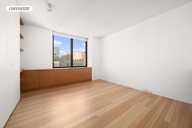 Foto del edificio - 300 E 85th St