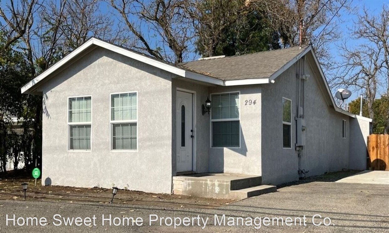 Primary Photo - 3 br, 2 bath House - 294 W. Barstow Ave.