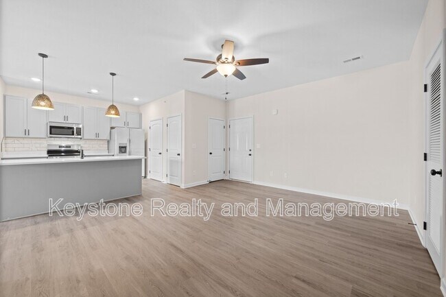 Building Photo - 15 Millswood Dr