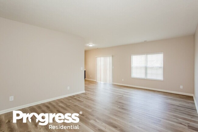 Building Photo - 2232 Schoolmarm Dr