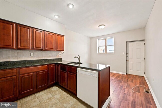 Foto del edificio - 1241 S 8th St