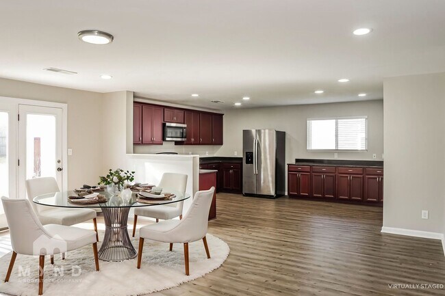 Foto del edificio - 3225 Lakeland Dr SW