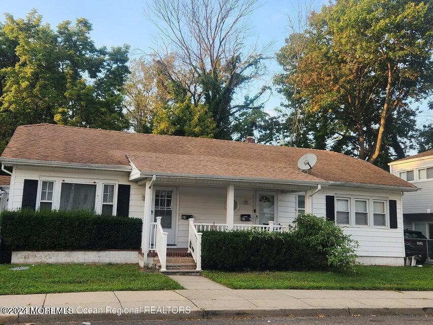 89 Poplar Ave, Deal, NJ 07723 Townhome Rentals in Deal NJ