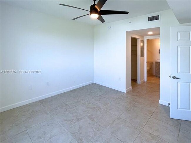 Foto del edificio - 1723 SW 2nd Ave