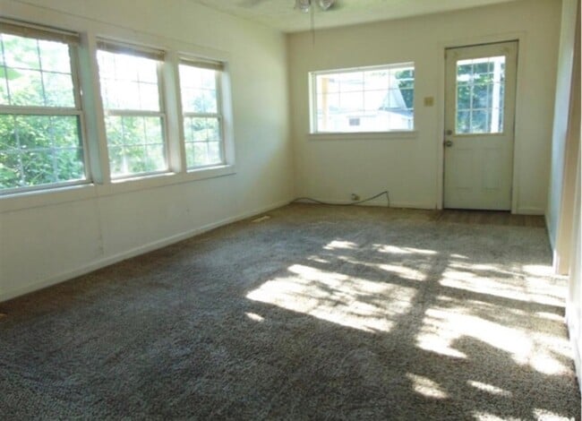 Foto del edificio - 504 E Hill St