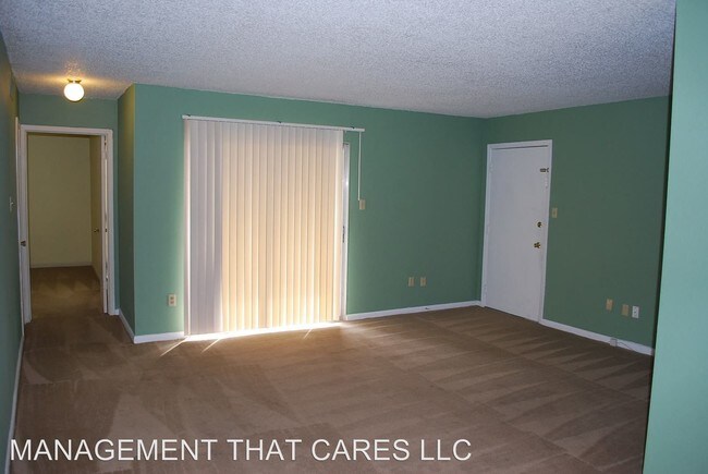 Building Photo - 6720 Majestic Oak Pl