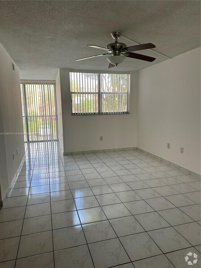 Villas of Madeira Apartments under 3,000 Miami, FL 4 Rentals