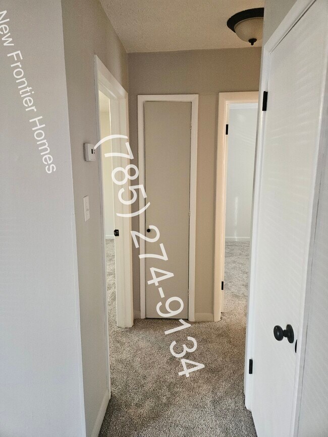 Foto del edificio - 1333 Ponca Ave