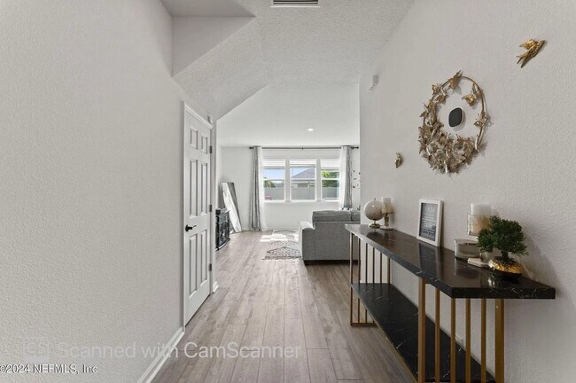 Building Photo - 8101 Guild Way