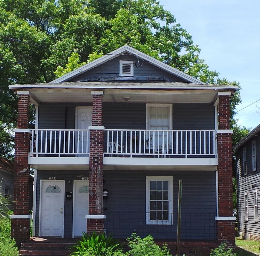 Primary Photo - 1030 Eaverson St