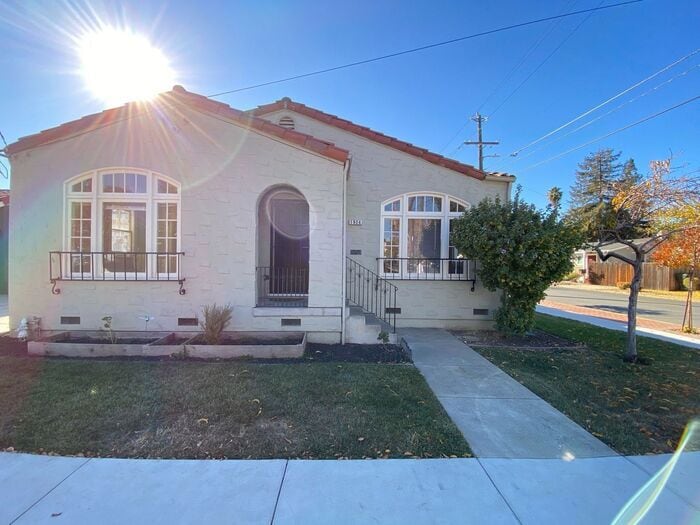 1904 Ferry St, Martinez, CA 94553 House for Rent in Martinez, CA