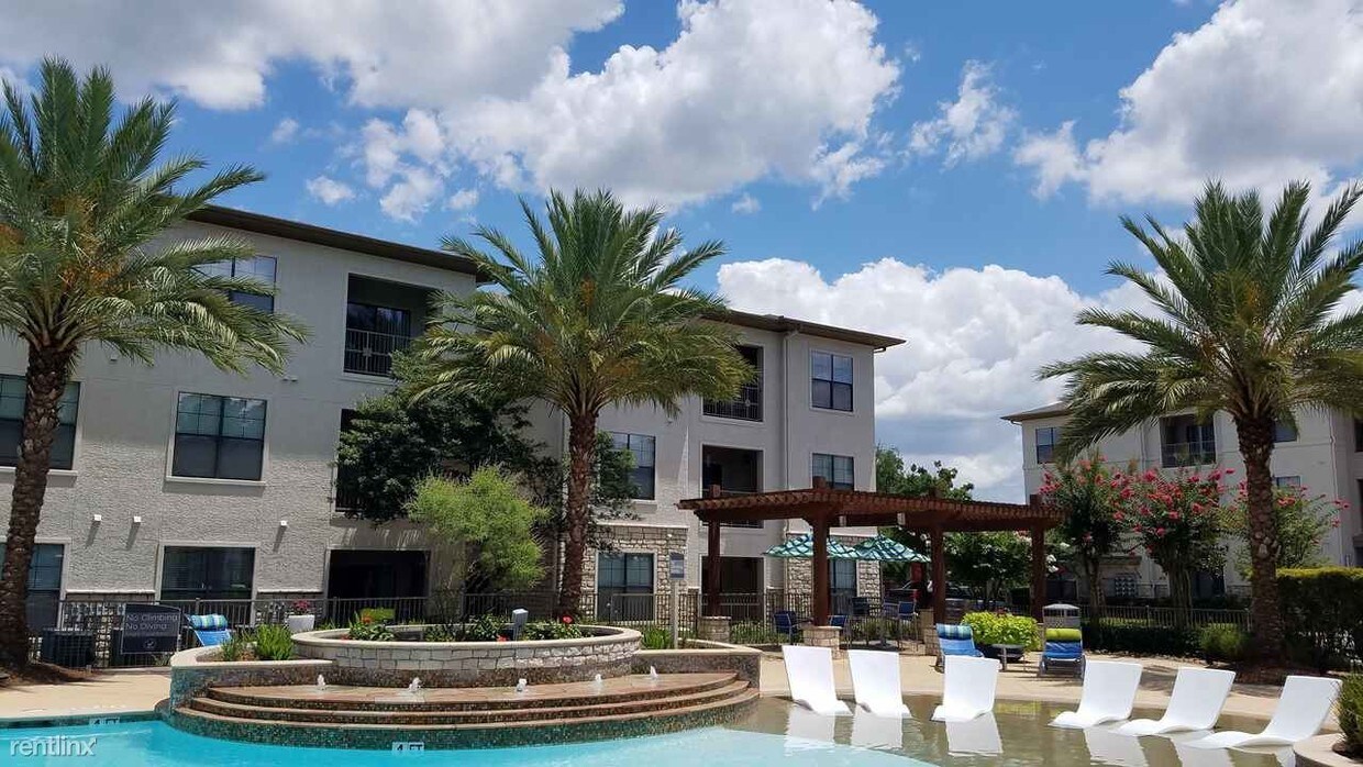 Foto principal - 10851 W Montfair Blvd