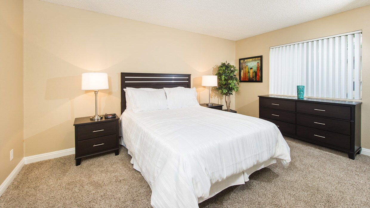 Walnut Ridge Management Apartments in West Covina, CA Westside Rentals