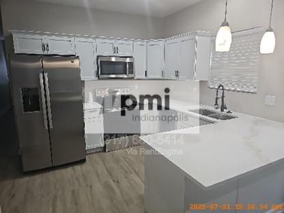 Foto del edificio - 640 N Parker Ave