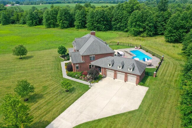 Building Photo - 9784 Fontanelle Rd