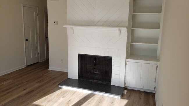 Photo - 506 Ridgecrest Rd Townhome