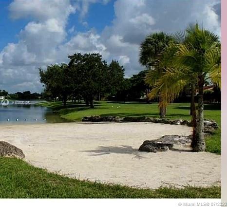 Foto del edificio - 14851 SW 104th St