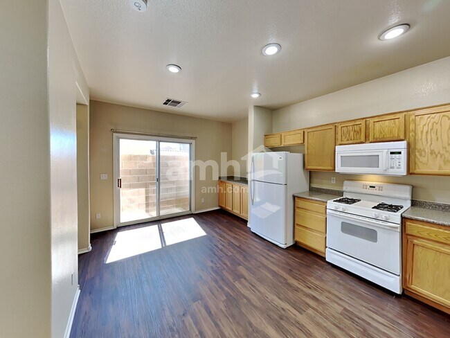 Foto del edificio - 6356 Pebblecreek Lodge Way