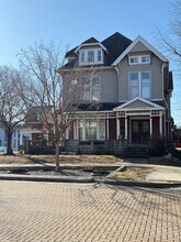 Building Photo - 721 North St