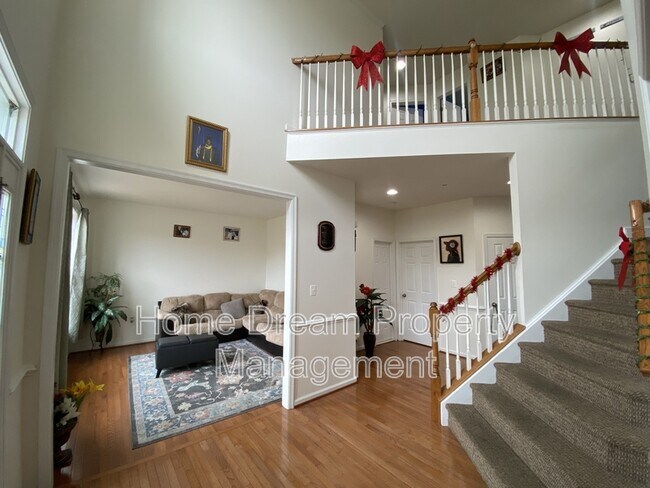 Foto del edificio - 11212 Katerina Dr S