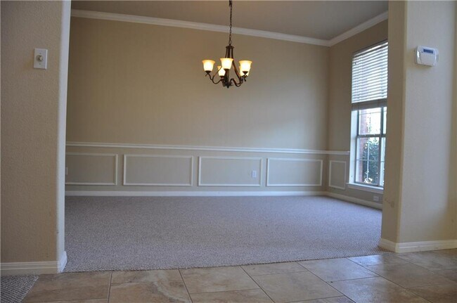 Building Photo - 19112 Ventana Ct