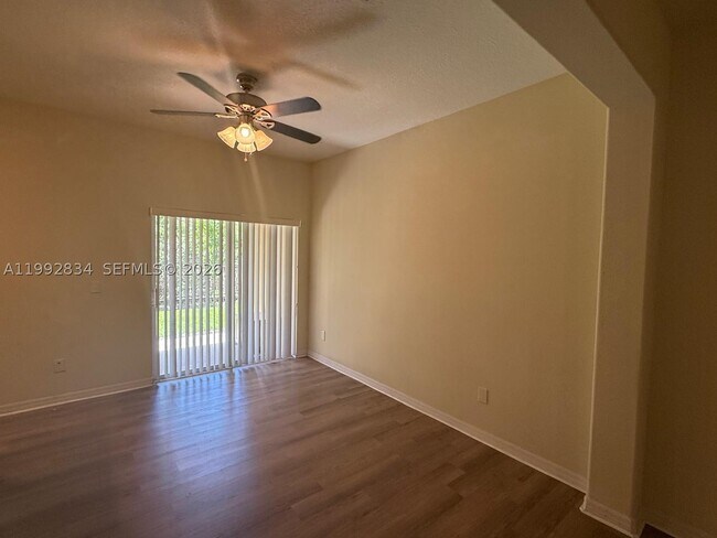 Building Photo - 3154 Rodrick Cir